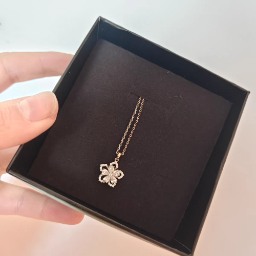 Spin peach blossom Zircon necklace for women s925 sterling silver clavicle chain light luxury pendant jewelry photo review