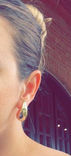 Chunky Gold Hoop Earrings for Women, Dupes Earrings Lightweight Waterdrop Hollow Open Hoops, Hypoallergenic Gold Plated Earrings Fashion Jewelry for Women Girls photo review