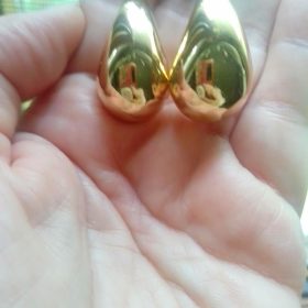 Chunky Gold Hoop Earrings for Women, Dupes Earrings Lightweight Waterdrop Hollow Open Hoops, Hypoallergenic Gold Plated Earrings Fashion Jewelry for Women Girls photo review