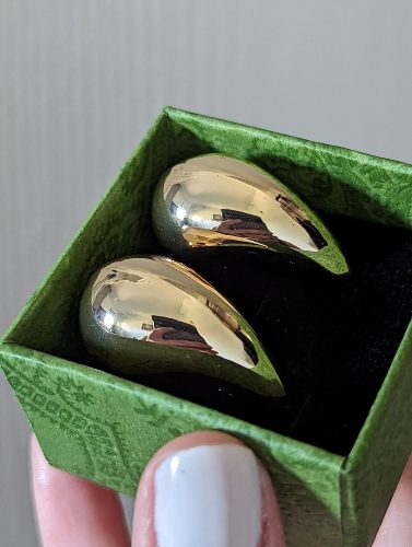 Chunky Gold Hoop Earrings for Women, Dupes Earrings Lightweight Waterdrop Hollow Open Hoops, Hypoallergenic Gold Plated Earrings Fashion Jewelry for Women Girls photo review