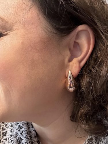 Chunky Gold Hoop Earrings for Women, Dupes Earrings Lightweight Waterdrop Hollow Open Hoops, Hypoallergenic Gold Plated Earrings Fashion Jewelry for Women Girls photo review