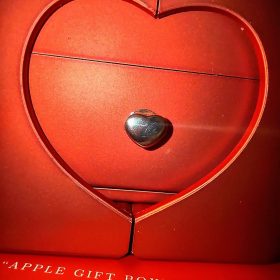 Necklace with Rose Gift Box photo review